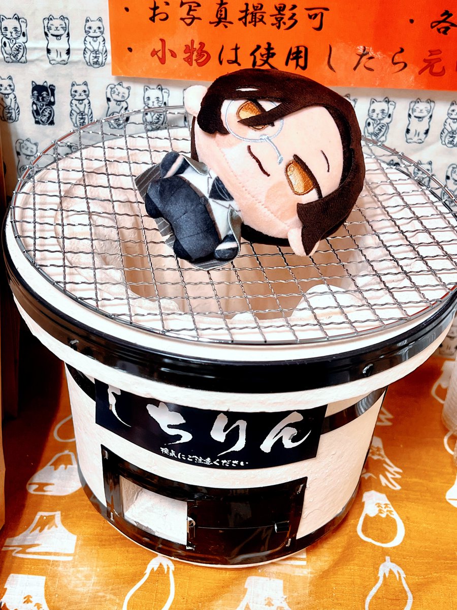 しぃさんとこの前ご飯行った時の残りのやつ載せてないなーって(idｫｽアニバのやつも載せてないな…笑)
本当この🌈まるちゃんたちかわいいのでアニバのぬいちゃんたちも早くお迎えしたいわね…