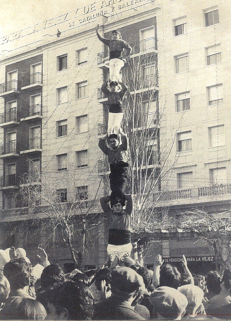 fmontser's tweet photo. 55 anys de la represa. Per molts anys @JovesValls! Seguim 💪! https://t.co/s34jPvVVCP