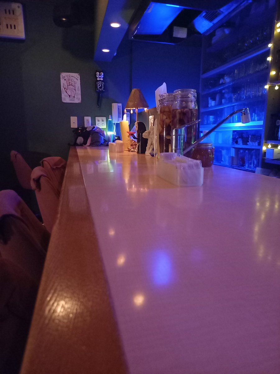 OPEN しました🔮🍸🙋