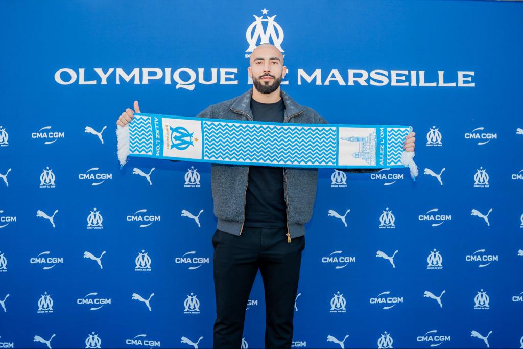 رسميا حيماد عبدلي لاعبا لــمرسيليا قادما من أنجيه، خطوة جيدة للاعب.
🇩🇿🌟