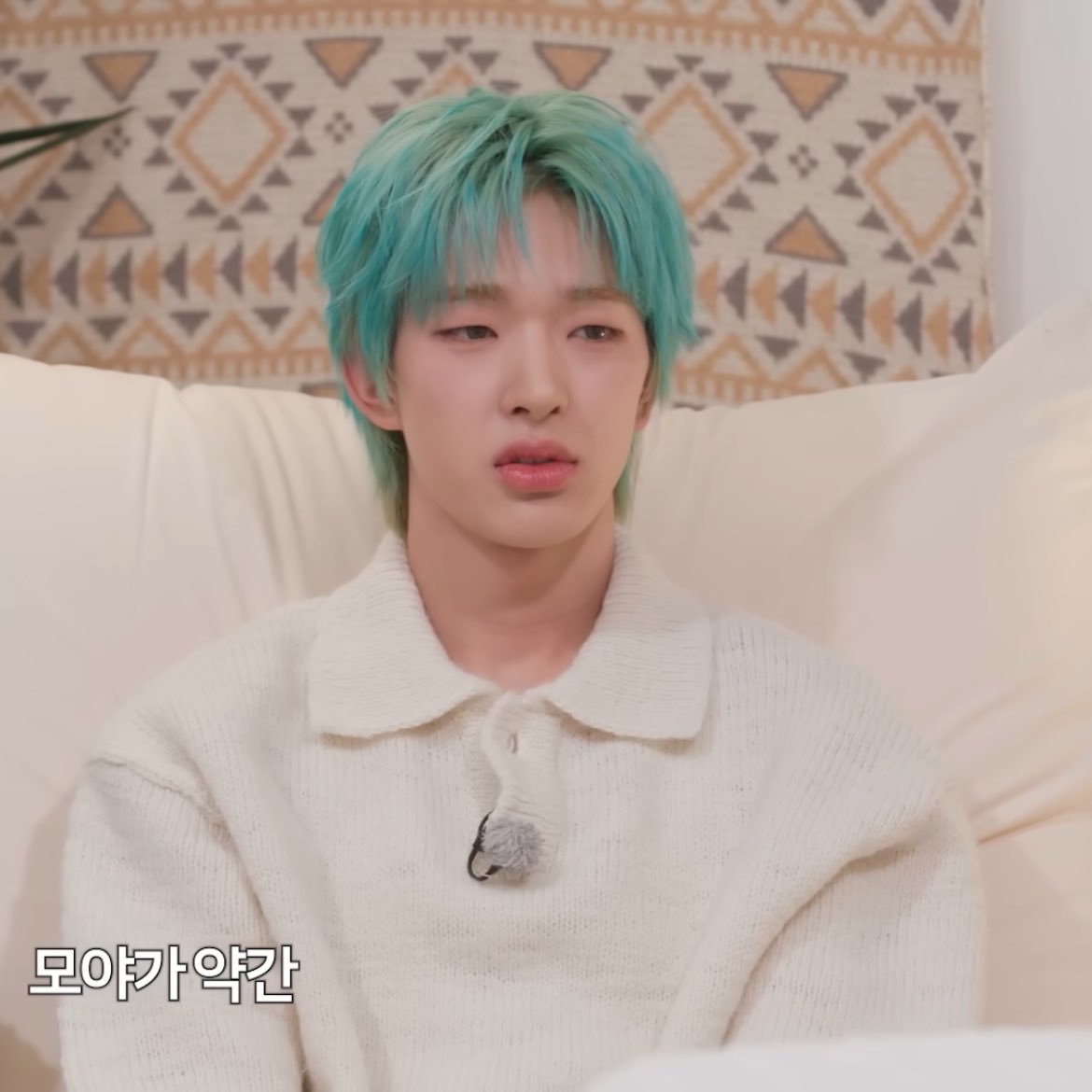 ridethegeonie's tweet image. 아니 썸네일 보고 토모야 울라고 하는 줄 알았는데 그게 아니라 걍 이날 어색해서 급 울상이셨네