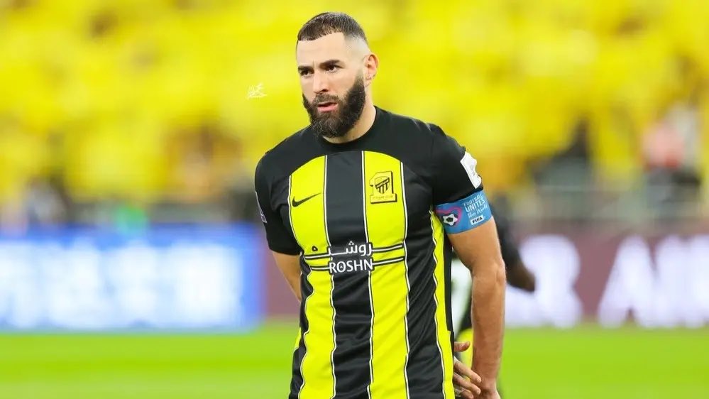i3ziz77's tweet photo. - لاعبين موافقين على التوقيع مع الهلال
- انديتهم موافقة على خروجهم 
- الوليد مستعد للدعم المادي 

كل الامور الاساسية لاتمام الصفقات موجودة
تعطيل الهلال بدون سبب ومتبقي 12 ساعة فقط 
امر غريب ماله تفسير او مبرر للاسف!

#تعطيل_الهلال_مرفوض https://t.co/xi48FxwdMk