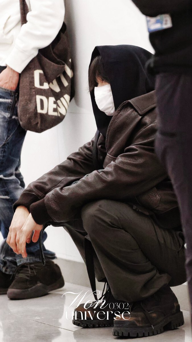 _db_dhf_'s tweet image. 롱디(에 지친) 커플미 낭낭한 공항 톤넨