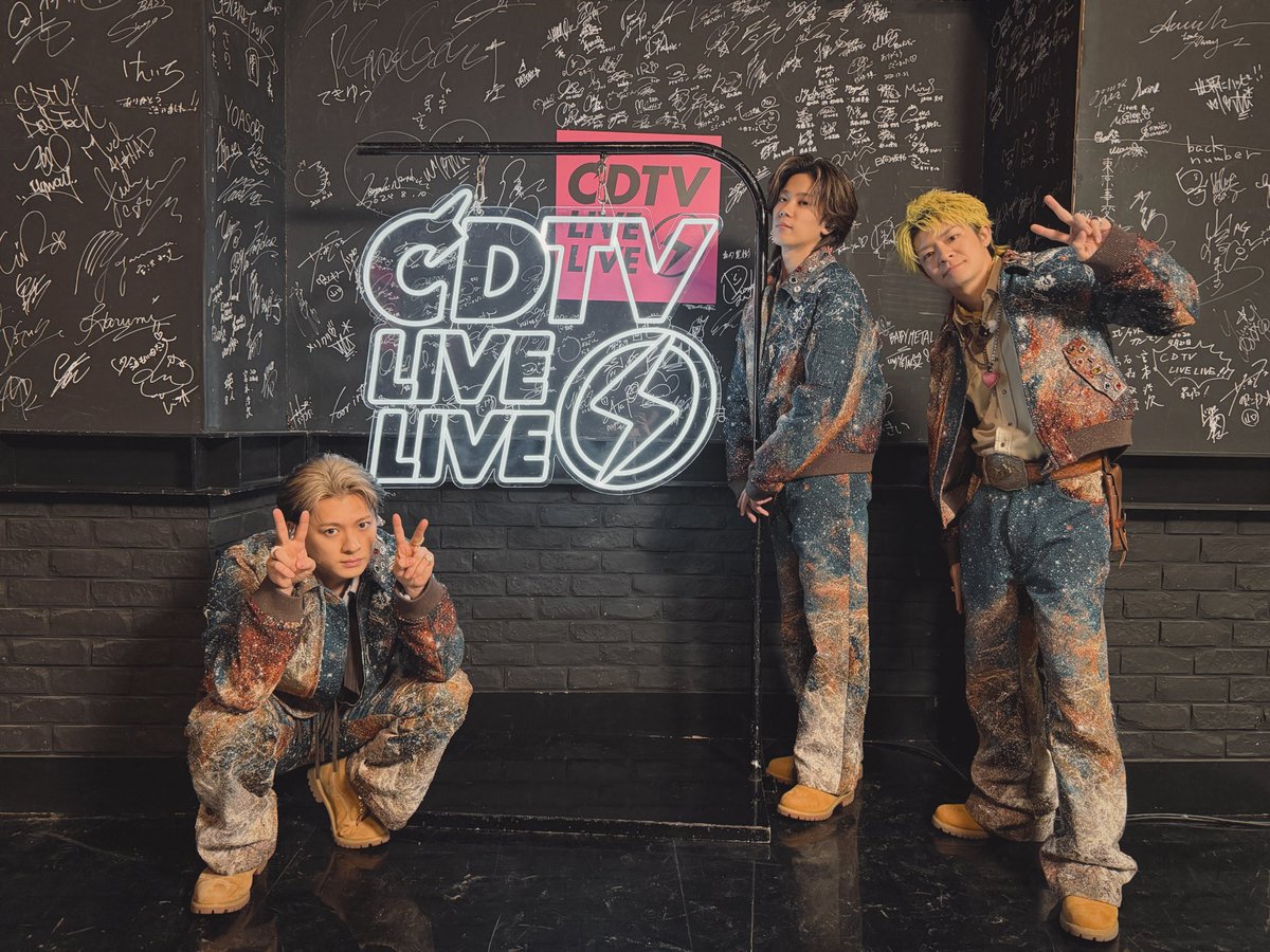 Thank you #CDTVライブライブ !
#地上波初披露3XL

Digital Single"3XL" Stream now🎧
bio.to/Number_i

#Ni_3XL