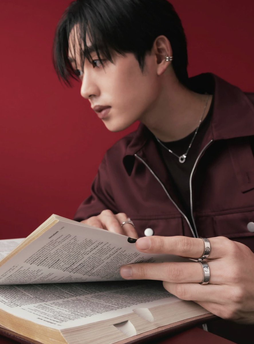 moonciip's tweet image. อมกน้องเอสกับcartierเหมาะมากออร่าความสวยนี้ㅠㅠㅠㅠㅠㅠ

 #est_rvp