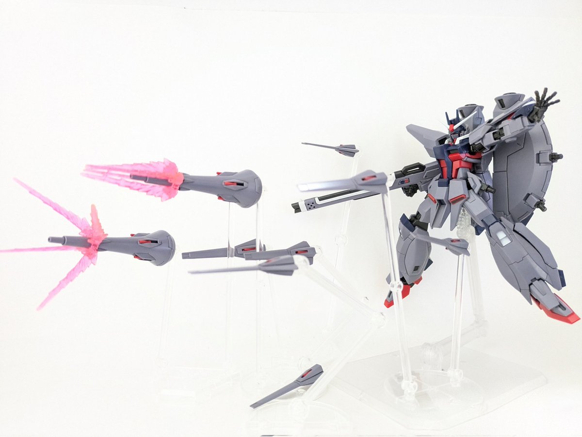 HG　レジェンドガンダム　完成！

色分けが素晴らしく、パーツ分割が俊逸で部分塗装もかなりしやすくなっています。
旧HGも当時としては中々良かったけど、物凄い進化してますね。

#ガンプラ
#ガンダムSEEDDESTINY