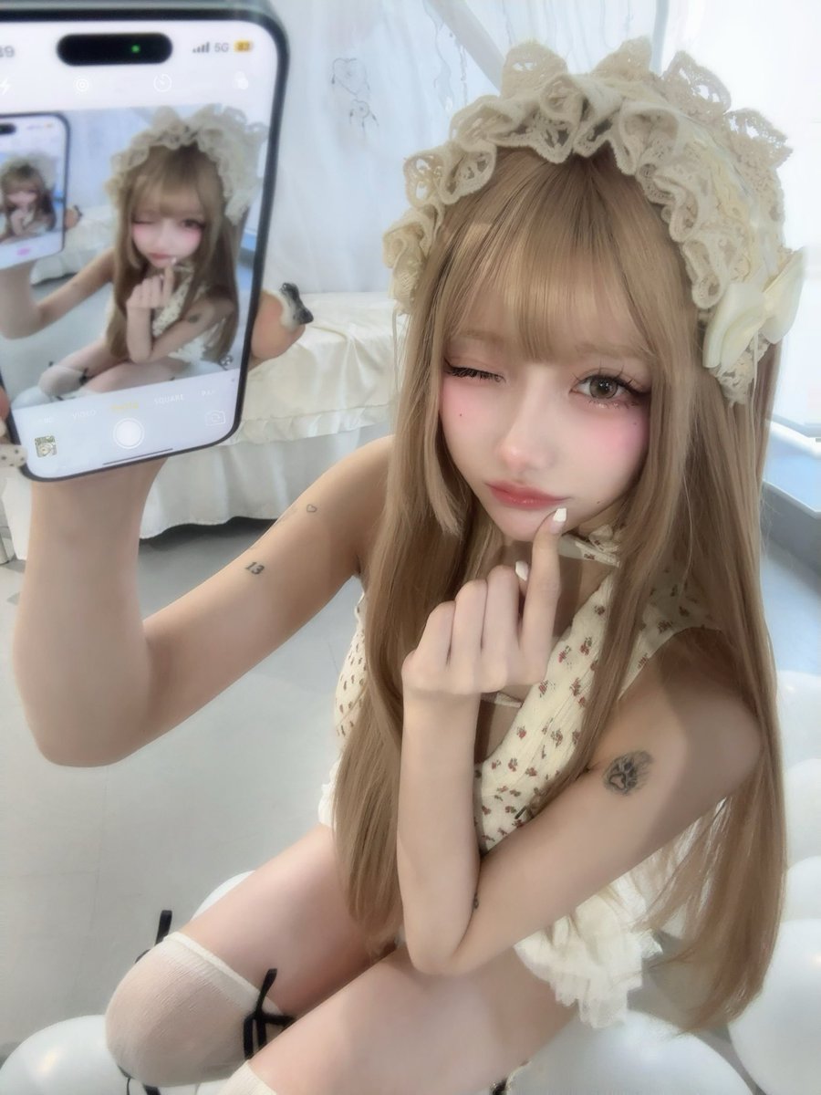 Lian__oO's tweet photo. 暗いのも明るいのもどっちもかわいい🍩🍫 https://t.co/pzci8dHnAu