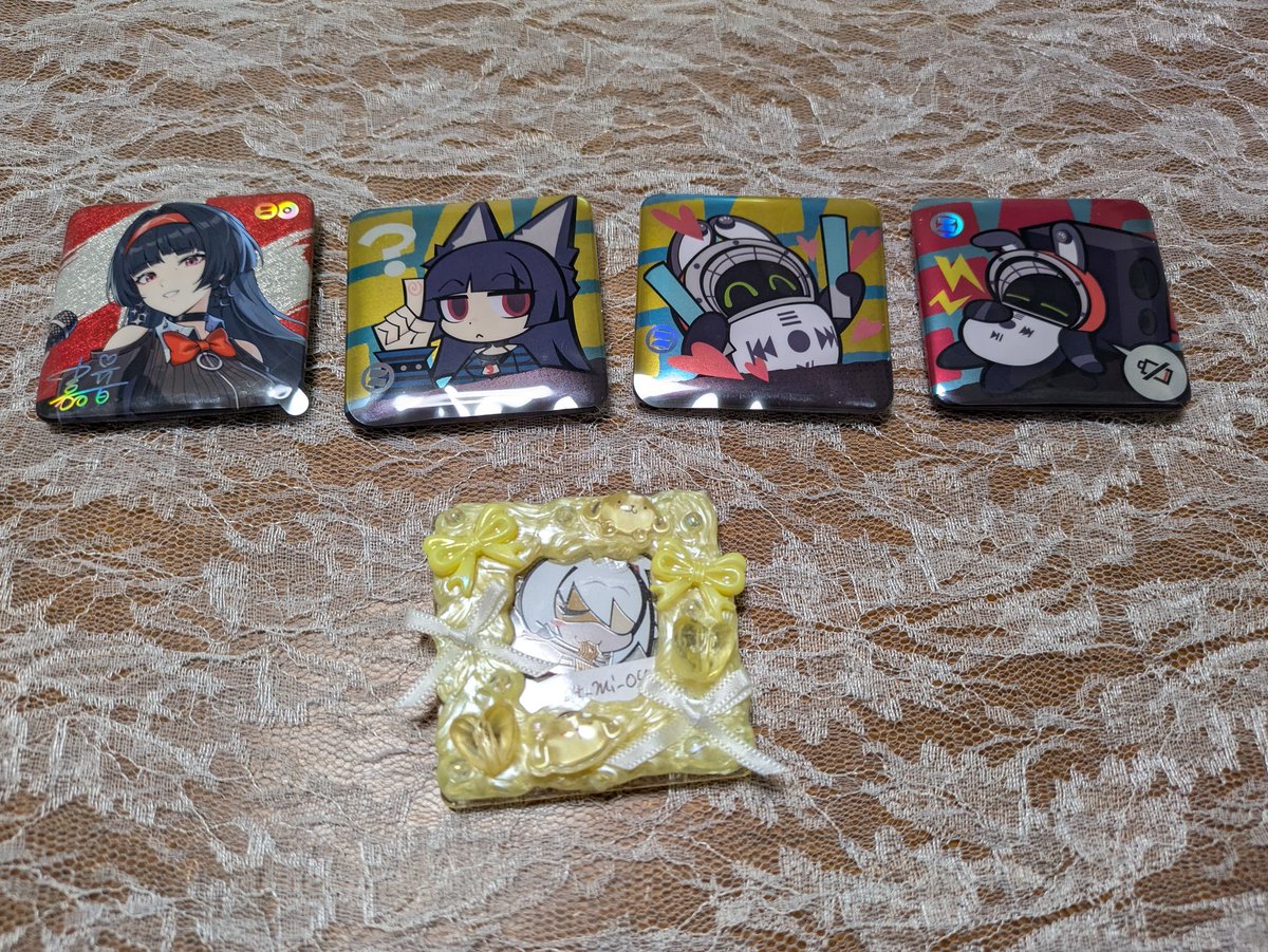 ゼンゼロ ゼンレスゾーンゼロ 缶バッジ FES タオバオ 淘宝

譲 : アストラ、雅、ボンプ

求 : 同種アンビー

友人の代理募集となります。
お気軽にお声かけください。