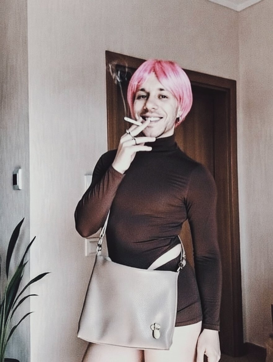 Can't handle it,  🚬 like a bad naughty girl, begging to be exposed &amp; denied forever. 🚫❤️‍🔥
#sissy #exposure