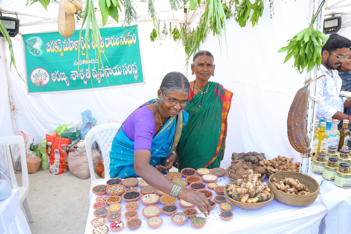 Ample Reach PR tweet media