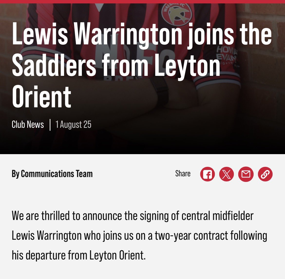 StuartBrookes's tweet image. Can someone explain where this “we paid a fee for Warrington” comes from? Going back to our announcement on him, even that says he had left Orient (ergo contract mutually ended or expired)… 🤷‍♂️🤷‍♂️ I can’t find anything anywhere referencing a fee!!!