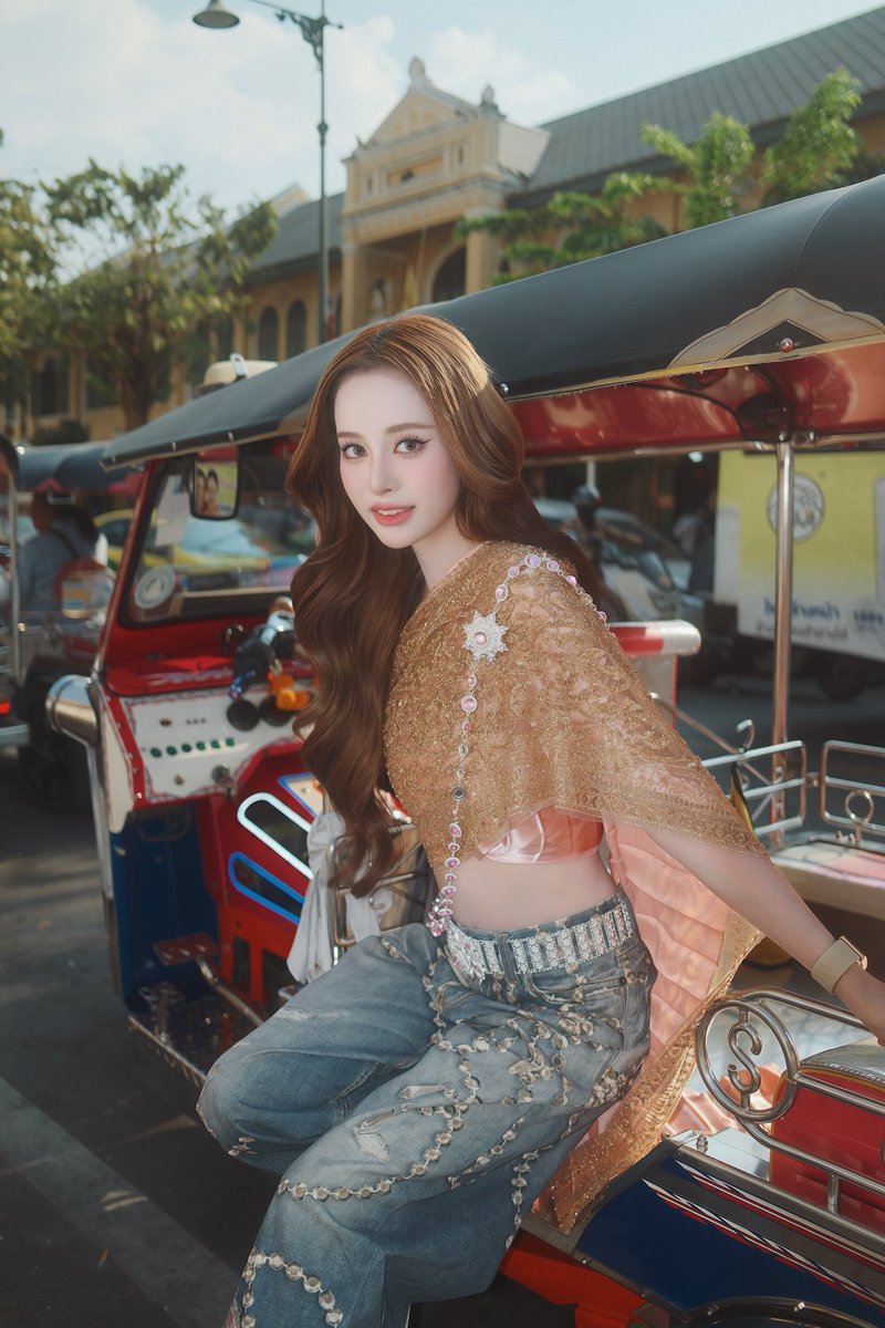 Thitaree_za tweet media