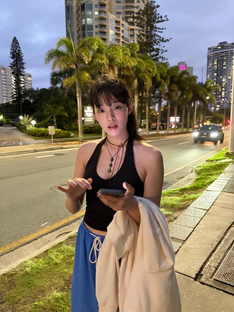 mrch3luv's tweet image. 3년만에 이렇게 갑자기 어른여자 되신 거 어뜨칼까요