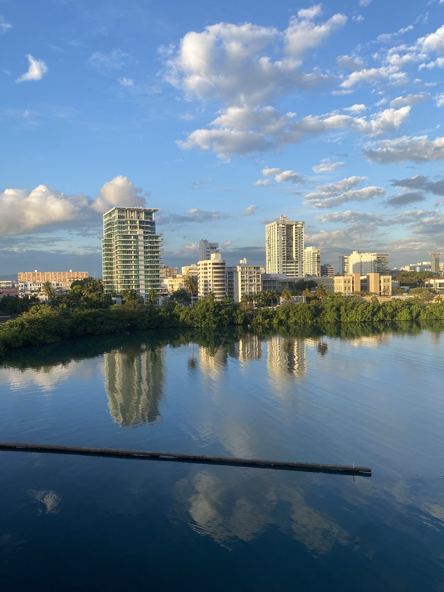 Marisol20172017's tweet photo. @DailyPicTheme2 #viewfromwindow #DailyPictureTheme #lagunadelcondado #PuertoRico https://t.co/eFugZneUc8