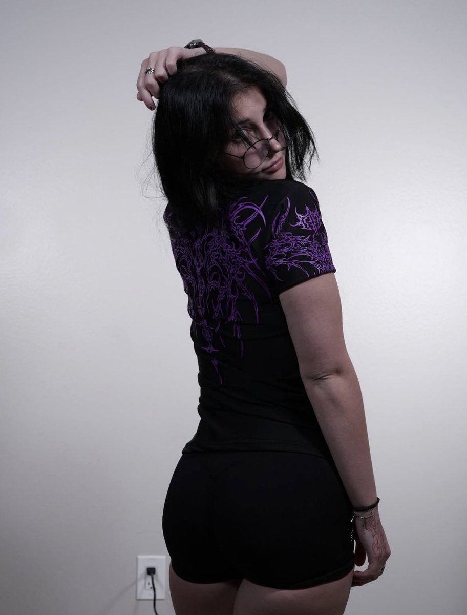 ghscott209's tweet photo. Blow this post up so everyone can see this whore #slut #gymgirl #whitegirl #pawg #trib #whore https://t.co/C6krWlUSmi