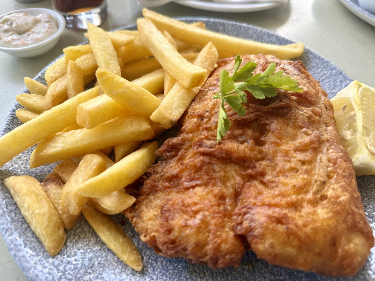 White Lion II (NDDN) Wittoslav Lionovski tweet media