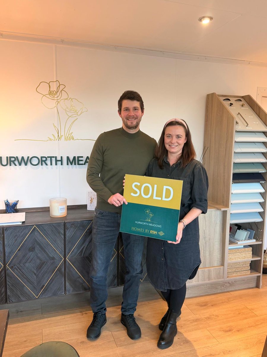 New beginnings at Hurworth Meadows 🌸

Aleksandra and Robert reserved their first home last week, choosing a Heather property and taking their first step onto the property ladder 🏡✨