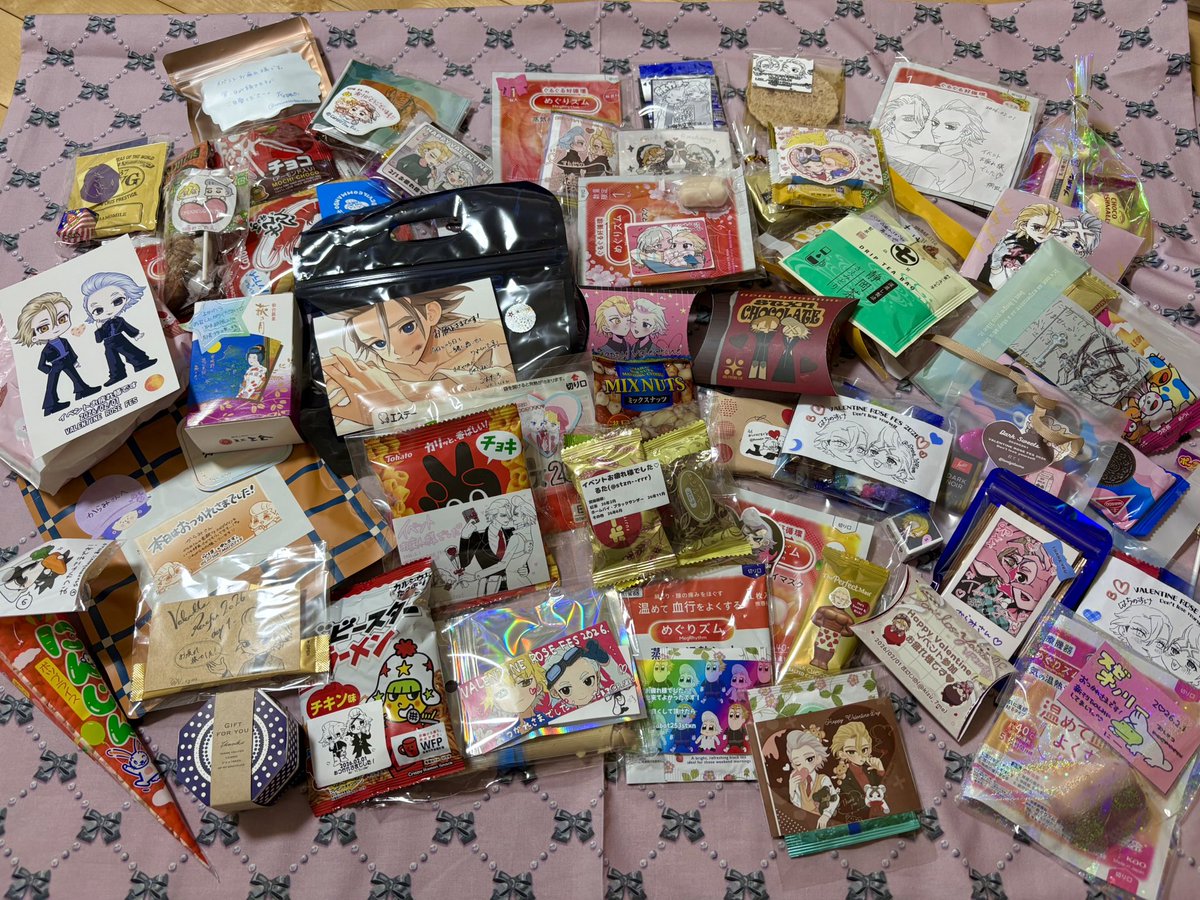 差し入れありがとうございました！！
っぱイベントってたのし〜〜！！！
荷物昨日送ったのにもう届いて幸