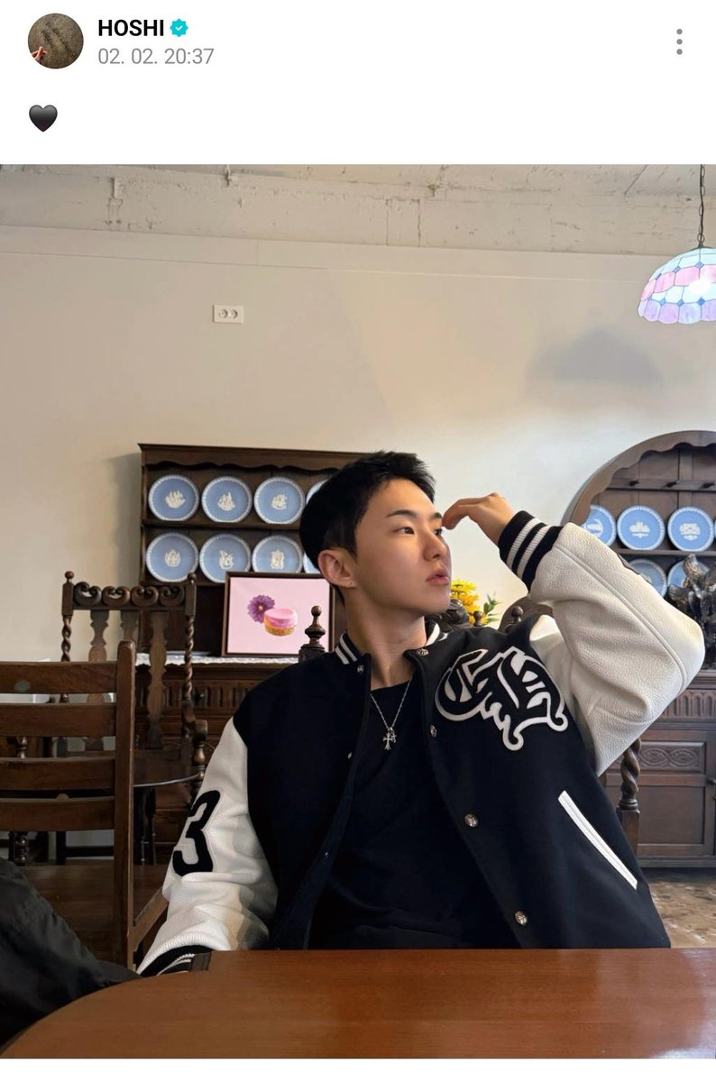comeaflove's tweet photo. 권순영 코어: 국가에 이 한 몸 바쳤으나 동시에  나는 캐럿들 소유임

저는 얘가 진짜 미친 사람이라고 생각하고요
정말 좋아합니다 https://t.co/kZVXcrZLdn