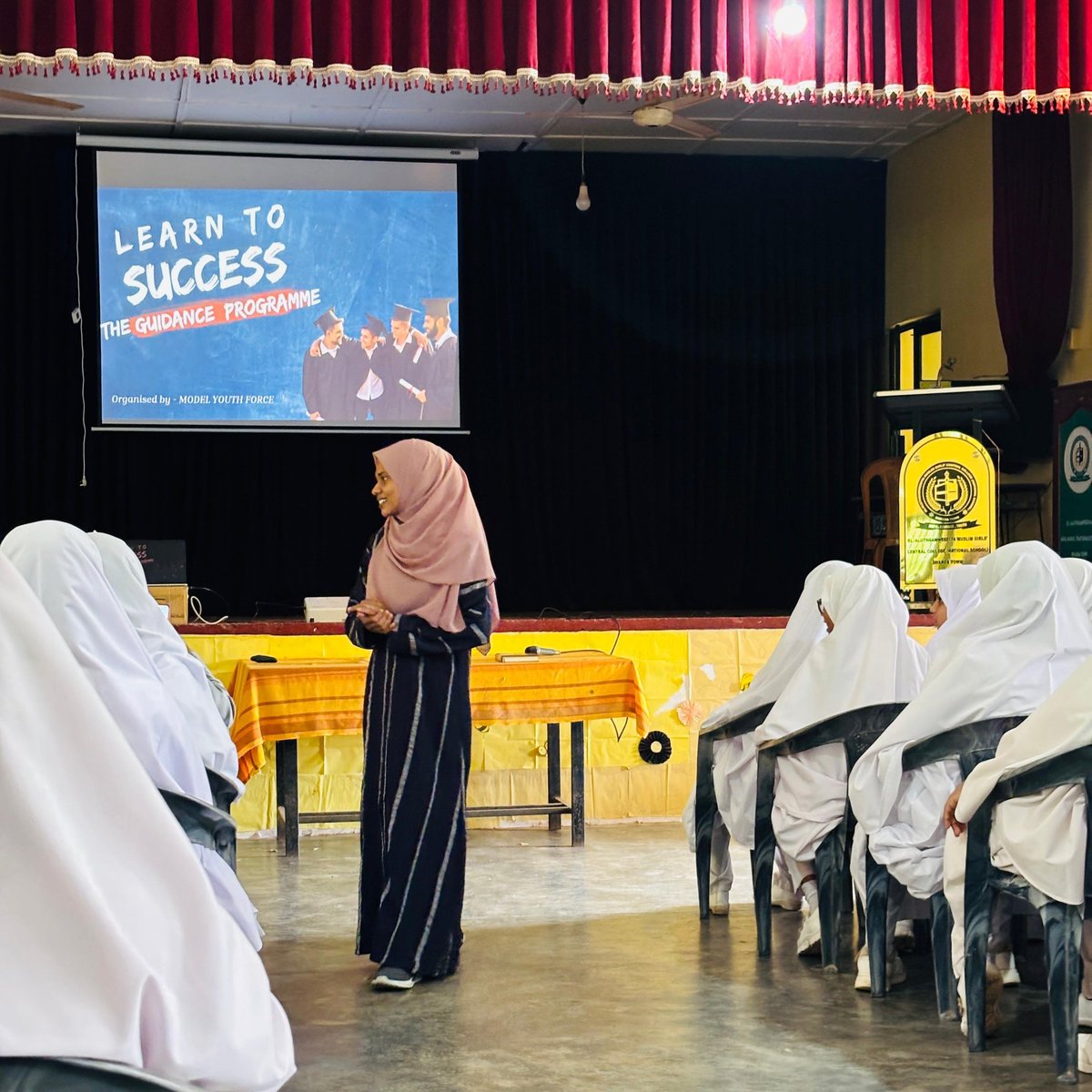 SL_MYF's tweet photo. Special appreciation to the members of the Model Youth Force for their commitment and efforts in empowering students towards a brighter future.

#LearnToSuccess #ModelYouthForce #GuidanceProgramme2025

4/ https://t.co/aT6RWIT5Lo