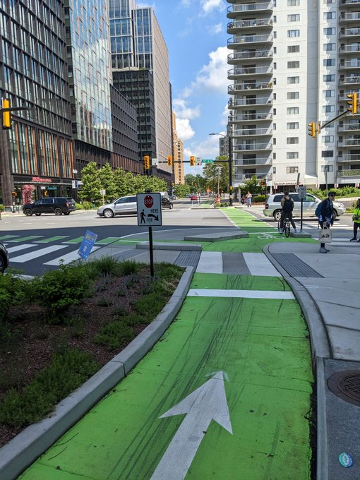 Andy Boenau tweet media