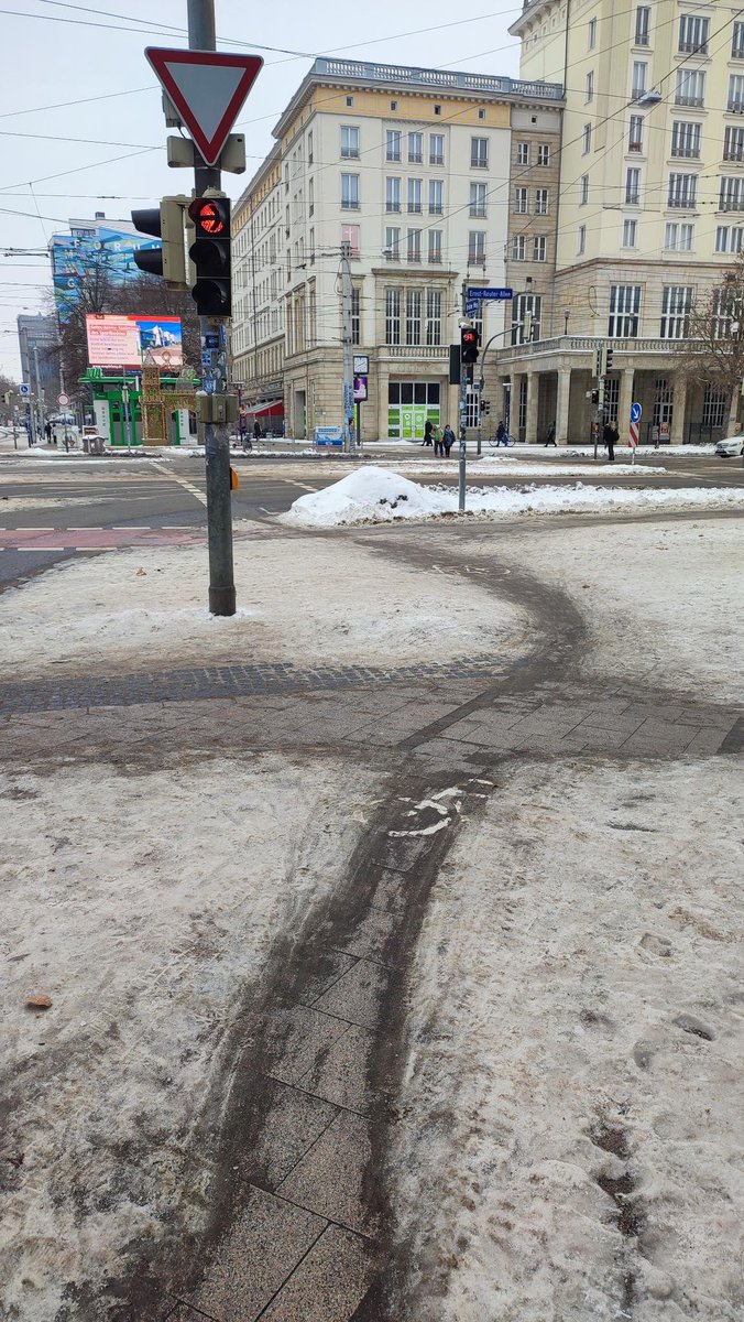 Asphaltparasit tweet media