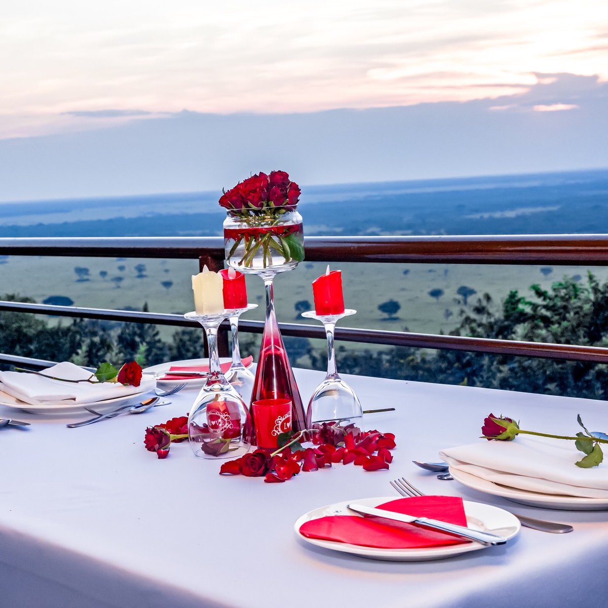 Kyangabi Crater Resort tweet media
