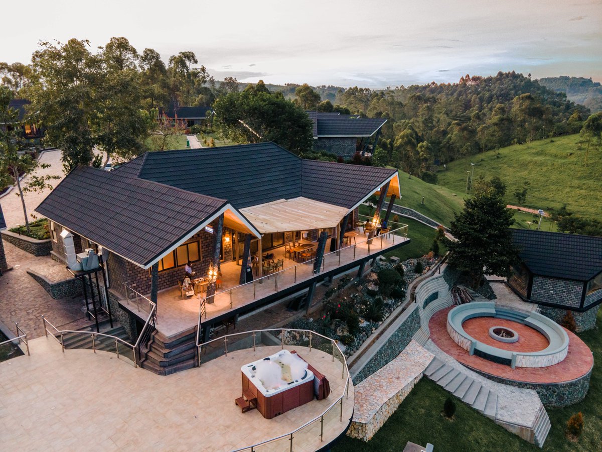 Kyangabi Crater Resort tweet media
