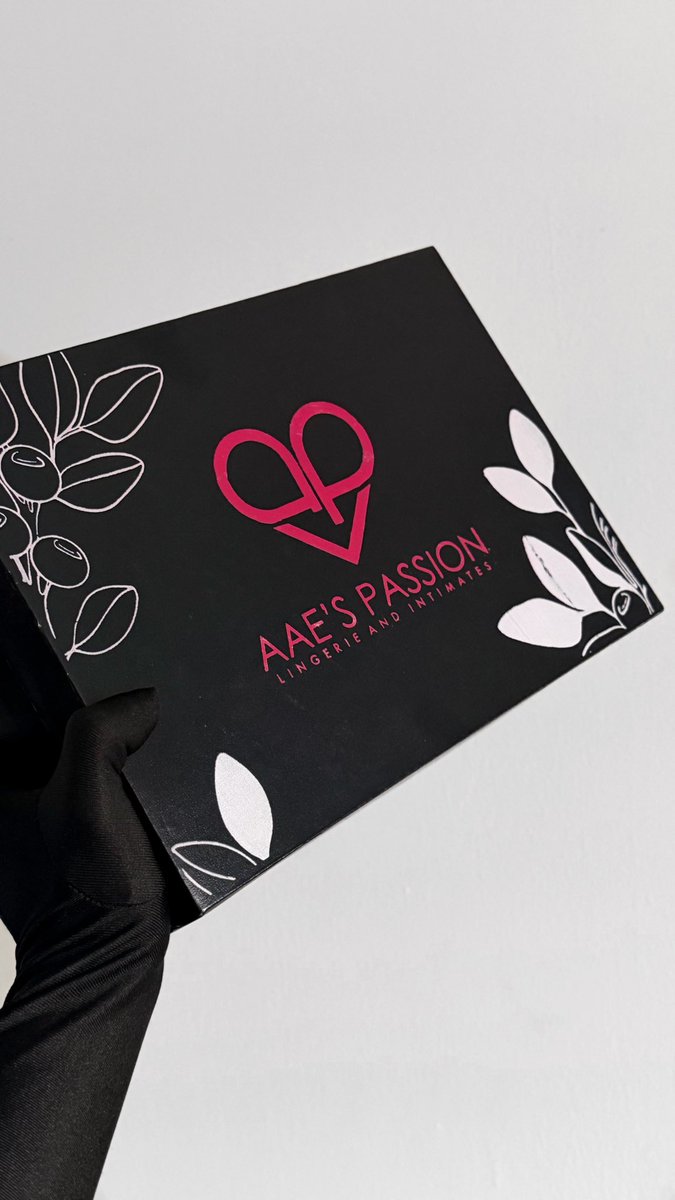 As always, we don’t curate boxes for you. We give you the freedom to curate your own.
Start with an empty box and build it your way — lingerie, toys, massage candles, chocolates, &amp; more. Your box. Your taste. Your rules.
That’s how we do it at Aae’s Passion.
Send a dm to order.