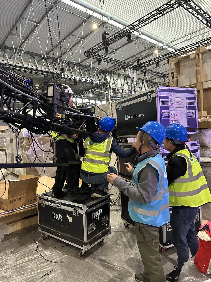 LianTronics Official tweet media