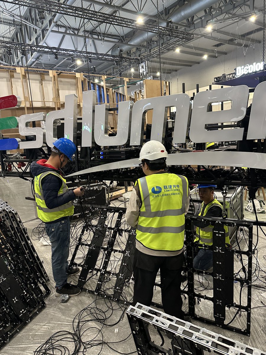 EsdlumenLED's tweet photo. ISE 2026 booth setup in progress 
From zero to show-ready — full speed on site. Huge thanks to our frontline team for the hard work and dedication behind the scenes. Stay tuned, see you at the show floor.  

#ProAV #AVIndustry #DigitalDisplay #EventTech #ISE2026 https://t.co/sbEazugM2J