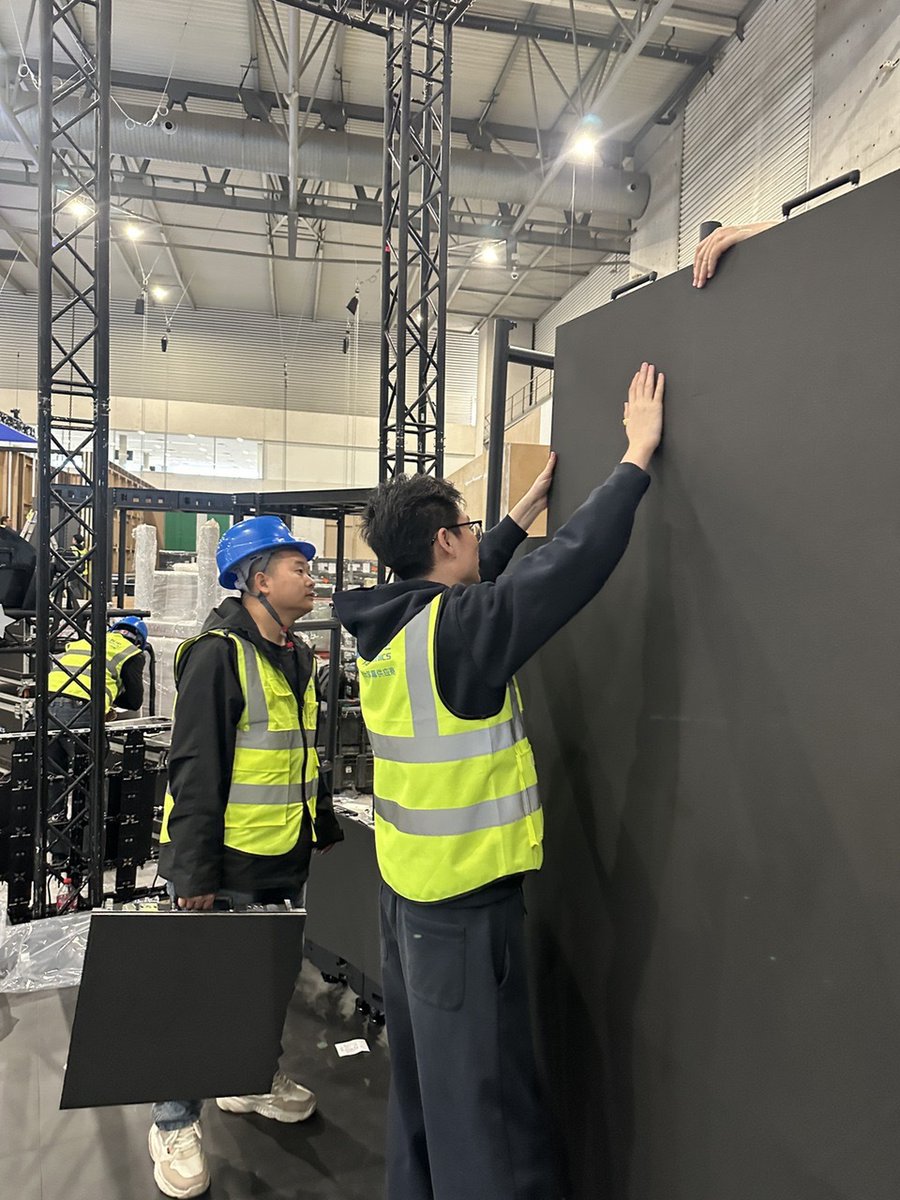 EsdlumenLED's tweet photo. ISE 2026 booth setup in progress 
From zero to show-ready — full speed on site. Huge thanks to our frontline team for the hard work and dedication behind the scenes. Stay tuned, see you at the show floor.  

#ProAV #AVIndustry #DigitalDisplay #EventTech #ISE2026 https://t.co/sbEazugM2J