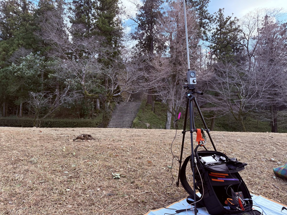 TAKI_JH1NKA's tweet photo. 久しぶりの「何回チャレンジしてもHuntできない公園に行ってActivationしてみよう」企画。第3弾は高知公園(JP-1687)😃　※JAQさんに昨年8月に拾っていただき、今は解消👍

確かにロケ良くないし、今日は風が強かった。もう少し遅い時間までいたかったのですが、日が暮れて寒さ限界😵 #POTANT https://t.co/5oVF5UXbQS