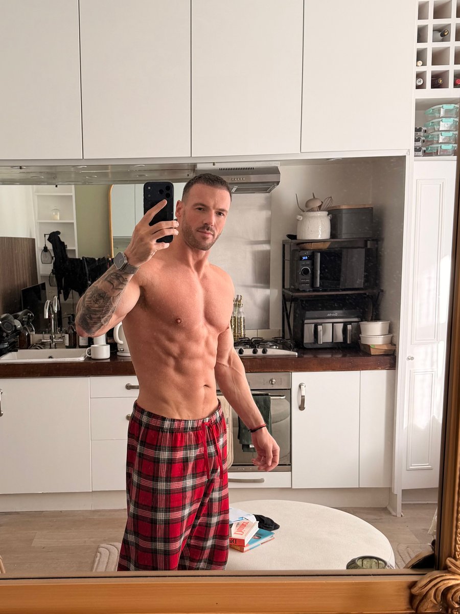 Would you mind waking up with me just wearing this, yes or no?