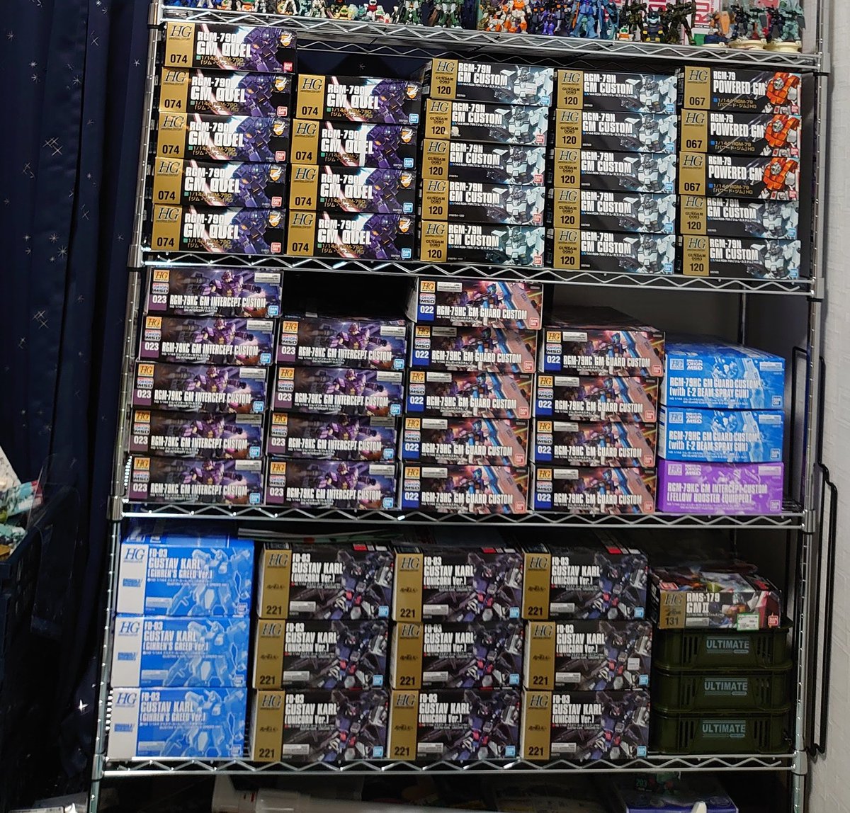 カオル　さま 1個小隊は欲しいな。 ちょうど収納に良いスペースあるし♪