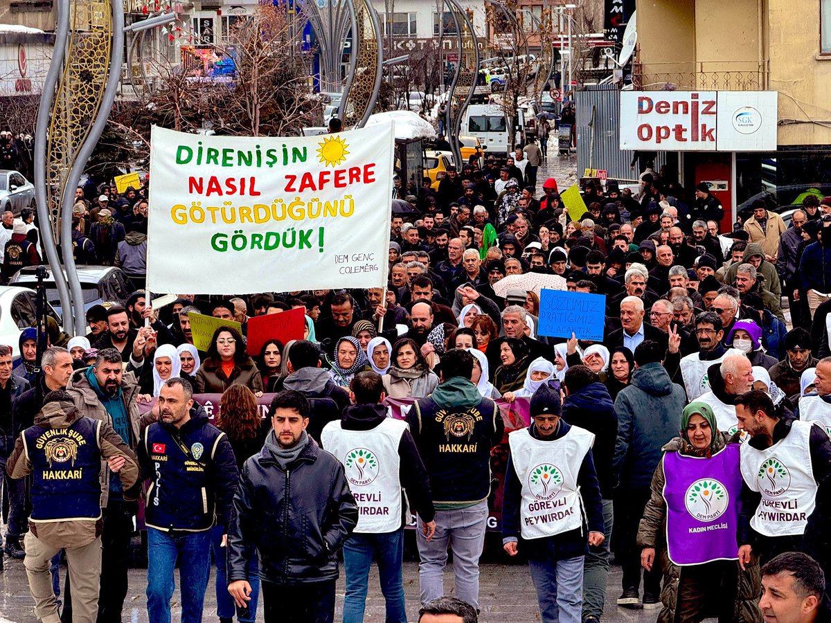 Dem Parti Gençlik Meclisi tweet media