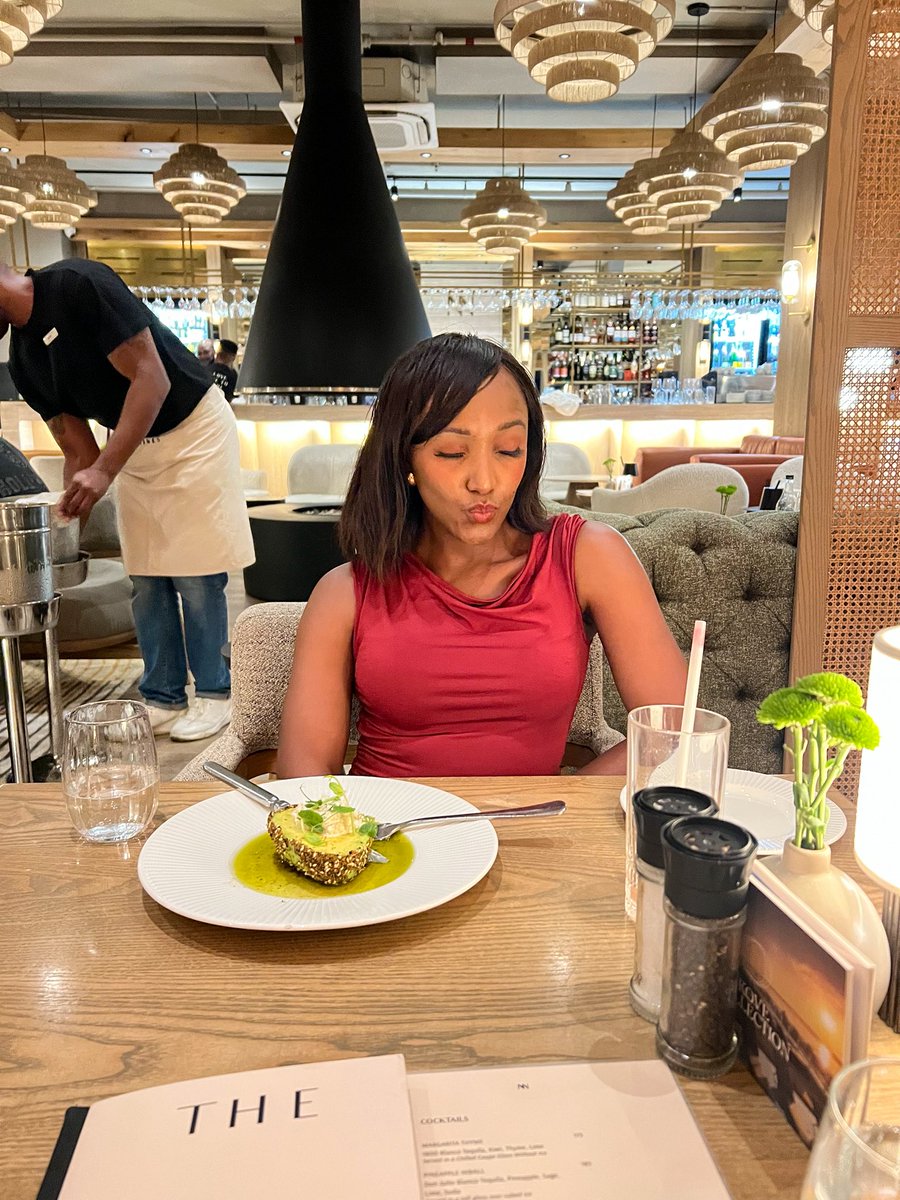 SothoGirlDiaries tweet media