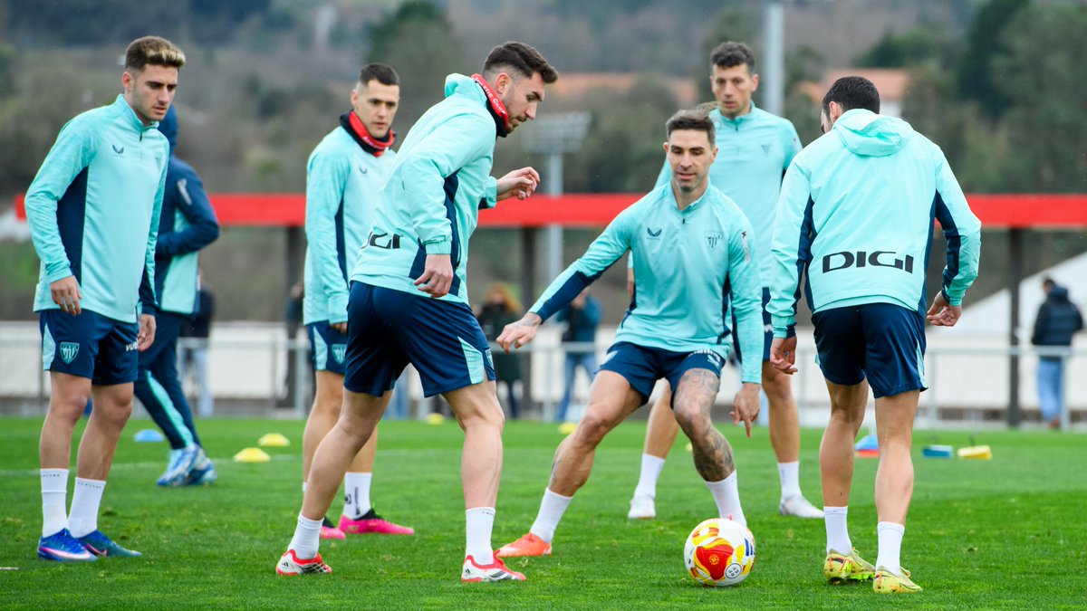 athletic_eus's tweet photo. 📍 Lezama.

❤️ @yerayalvarez4 

#AthleticClub 🦁 https://t.co/ZDc92ZtL0N