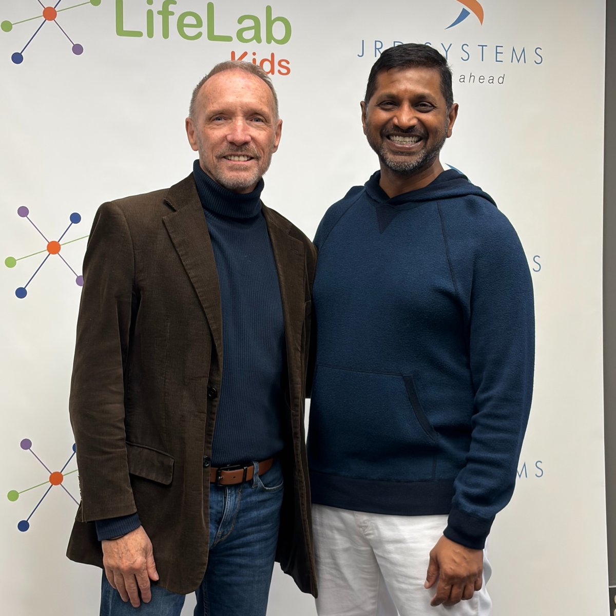 JrdSystems's tweet photo. We were glad to welcome Oakland County Executive Dave Coulter to our office for an in-person conversation with our leadership team, at JRD Systems.

#JRDSystems https://t.co/0QeJFSda6p