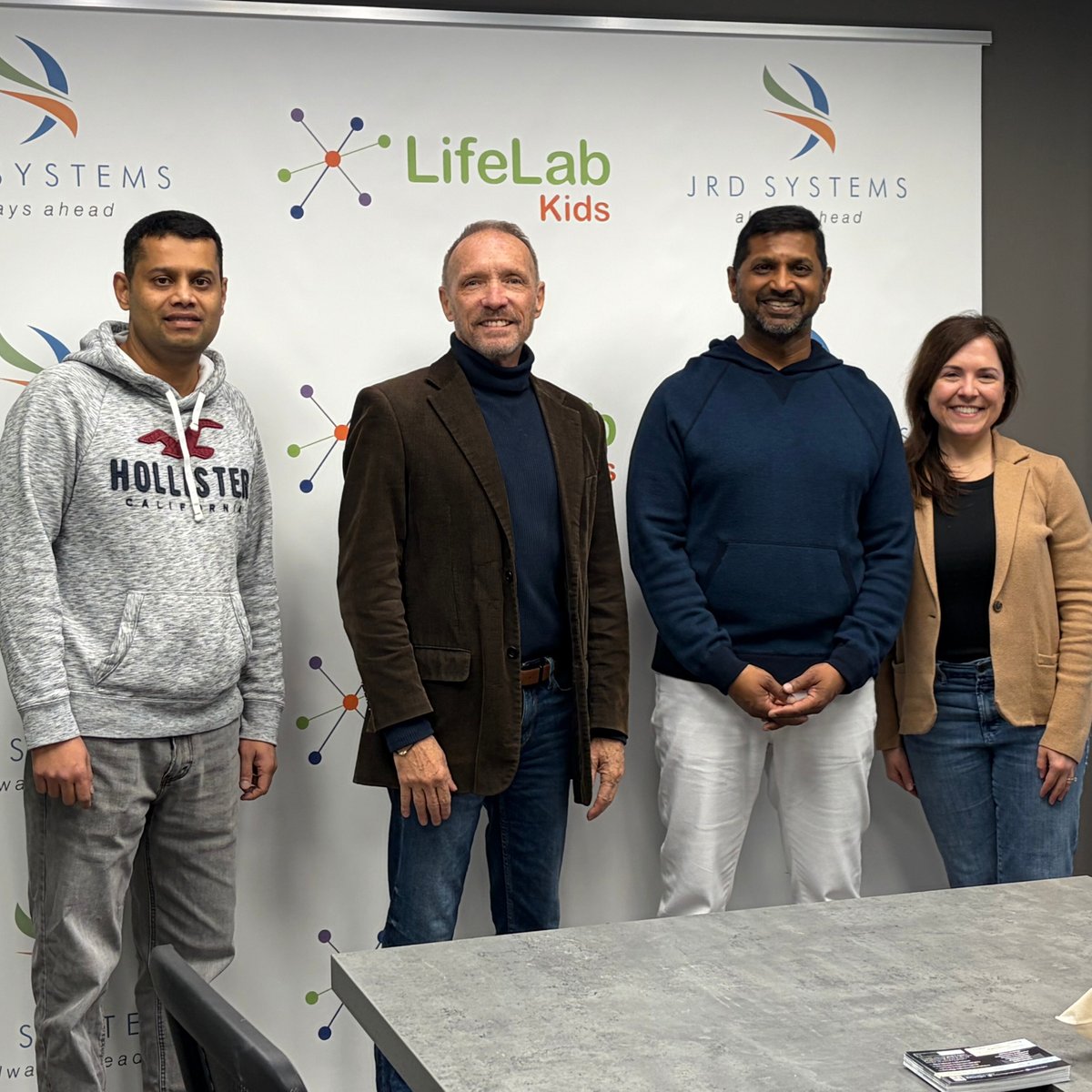 JrdSystems's tweet photo. We were glad to welcome Oakland County Executive Dave Coulter to our office for an in-person conversation with our leadership team, at JRD Systems.

#JRDSystems https://t.co/0QeJFSda6p
