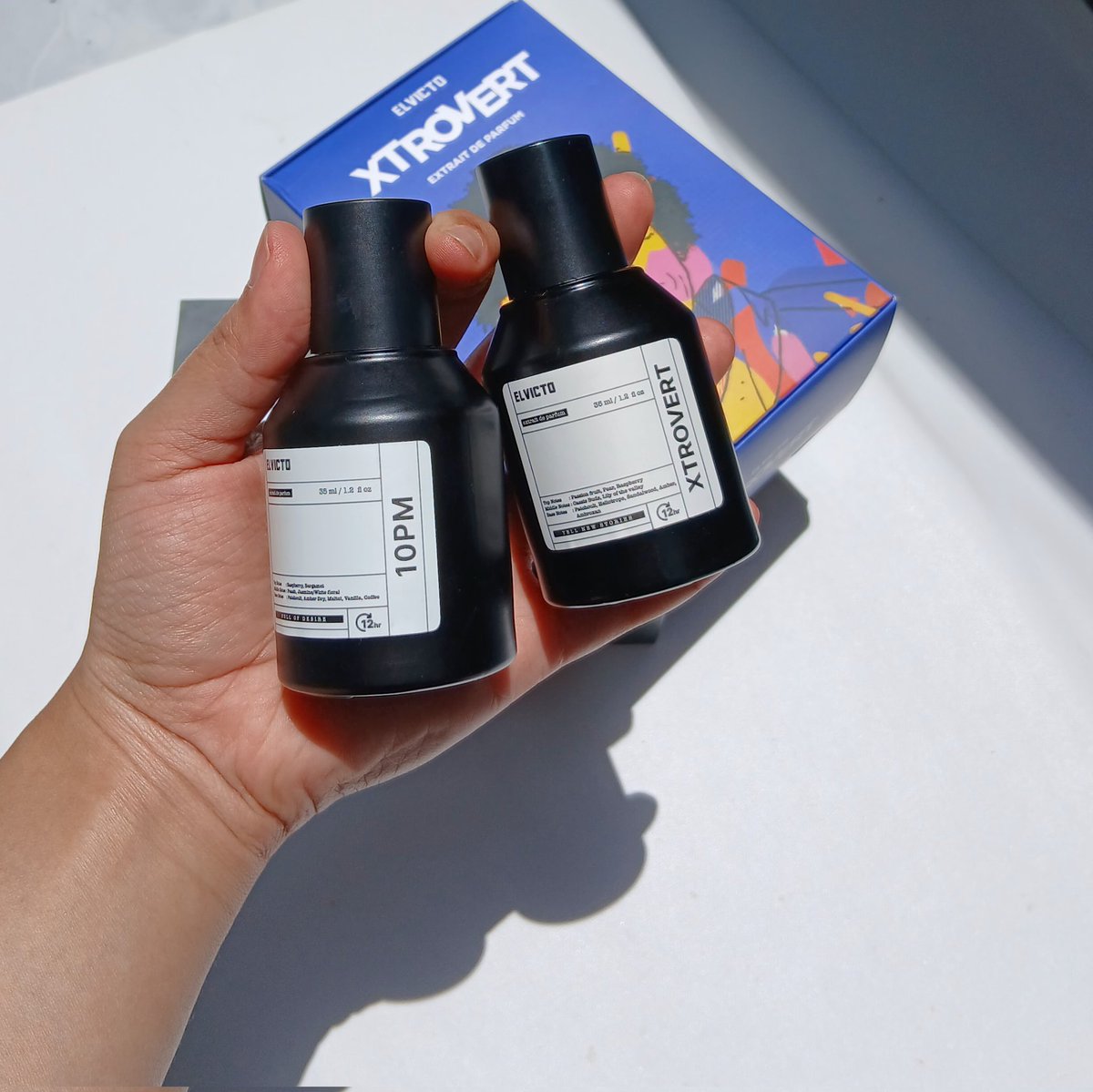 mediumganx's tweet photo. gak nyesel sama sekali ambil 2 varian parfum dari ELVICTO 😭✨

Xtrovert &amp; 10PM dua2nya wangi banget, manis, dan gak bikin eneg sama sekali👌 https://t.co/kKQGubYYrW