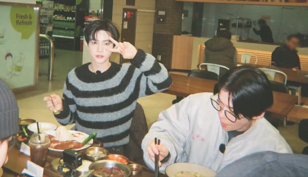 haobinsplanet's tweet photo. HAOBIN ON FILM 🥹🤍 https://t.co/L4esUICi0P