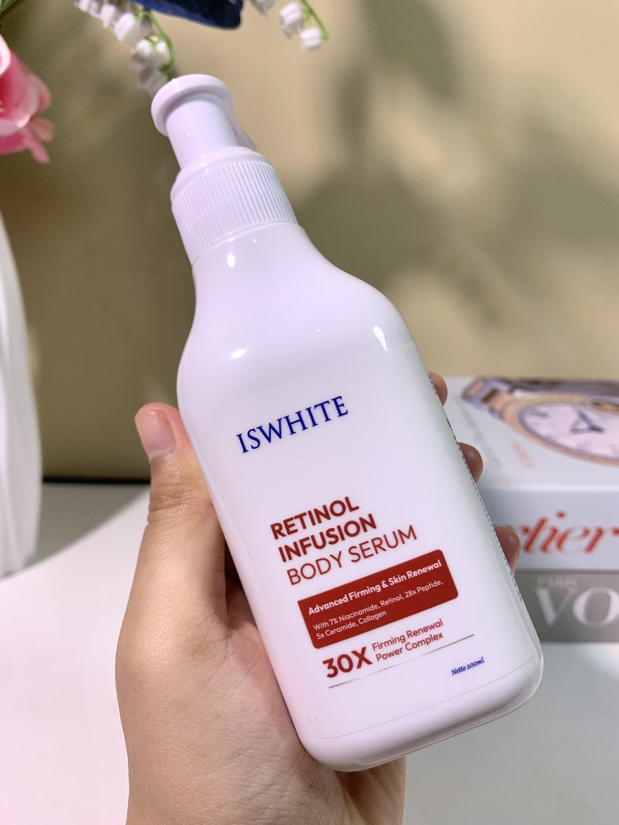 inivaavaa's tweet photo. Februari… F nya apa?? 
Fallin’ in love with body serumnya Iswhite yang baru launchingg 😭💛

Literally tipe produk yang bikin aku ga mau skip daily body care ✨ https://t.co/kI3fCtS1xN