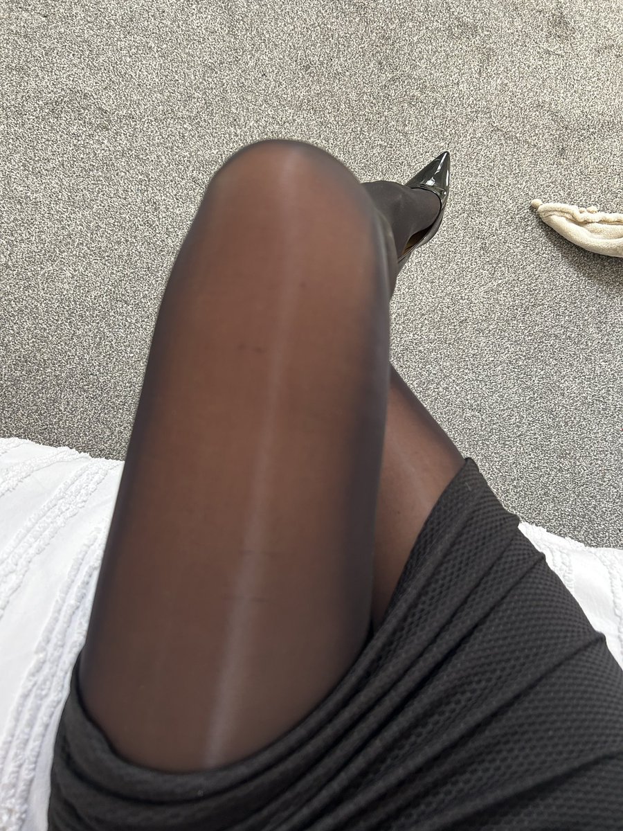 She’s not looking at you she’s looking through you.
Find more in bio 💫