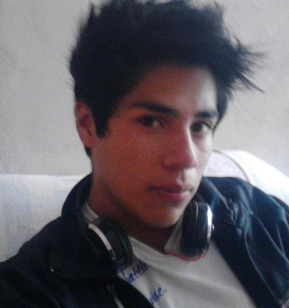 AwkwardButton's tweet image. 国が暗い 🐦