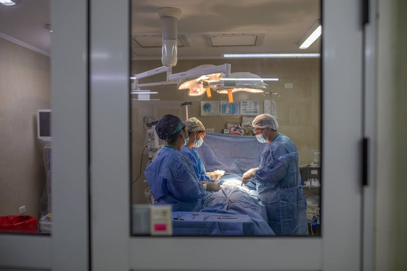 HospitalSBColon's tweet photo. 💚La solidaridad salva vidas💚Nuevo operativo de donación multiorgánica en #Paraná: 5 pacientes accedieron a un trasplante. Se realizó el sábado 31/1 en el Hospital San Martín #DonarSalvaVidas #DonaciónDeÓrganos #Trasplantes #SaludPública #EntreRíos https://t.co/Gsc7nqfBt6