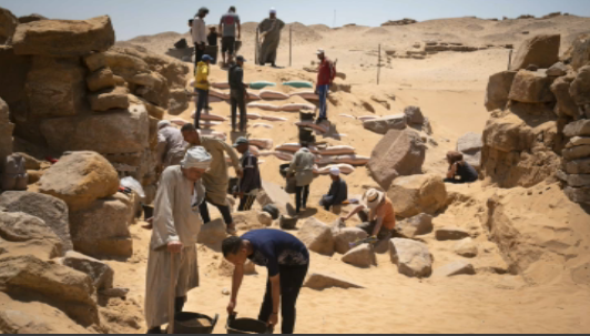 TgrMediterraneo's tweet image. IL TEMPIO DI NYUSERRA #AntonellaMaffei

Gli ultimi scavi in #Egitto  stanno portando alla luce il complesso solare del #faraone #Nyuserra. A guidare le ricerche sono due docenti napoletani

tinyurl.com/4yd9948b

@TgrRai @RaiNews @TgrRaiCampania @UniOrientale