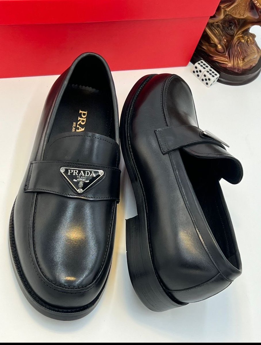 PolymathAye's tweet image. All are available now.
Send a DM for order placement 

Manchester United 
Grammy 
Cubana Chief Priest