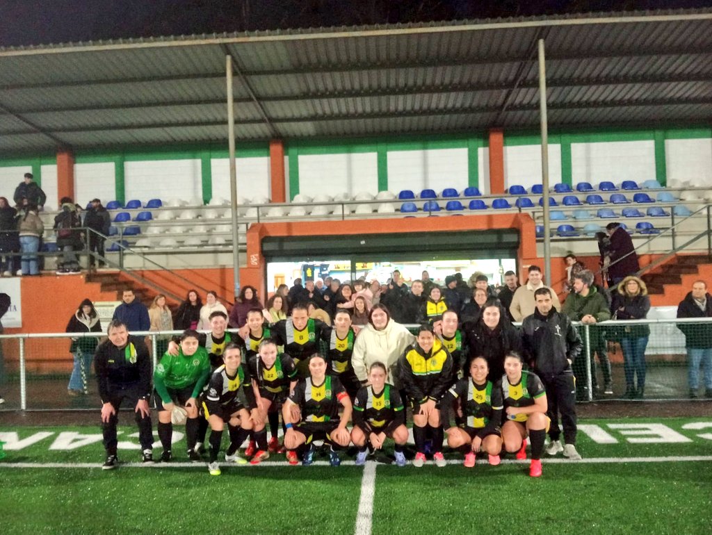 𝙓𝙊𝙍𝙉𝘼𝘿𝘼 𝟭𝟲 | ᴛᴇᴍᴘᴏʀᴀᴅᴀ 𝟤𝟧/𝟤𝟨
𝐒𝐞𝐧𝐢𝐨𝐫 𝐅𝐞𝐦𝐞𝐧𝐢𝐧𝐨

🅁🄴🅂🅄🄻🅃🄰🄳🄾

🫱🏻‍🫲🏽EMPATE

2️⃣-2️⃣

⚽⚽ Emma

𝑬𝒔𝒇𝒐𝒓𝒛𝒐, 𝑺𝒐𝒍𝒊𝒅𝒂𝒓𝒊𝒆𝒅𝒂𝒅𝒆, 𝑹𝒆𝒔𝒑𝒆𝒕𝒐

💛🖤💚🤍

#cfc #cfcañiza #nonnosachicamos