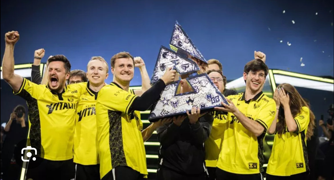 GH JoakimOIIO 🇧🇪 🐝 tweet media